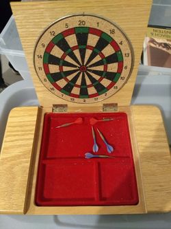 Desktop dart set