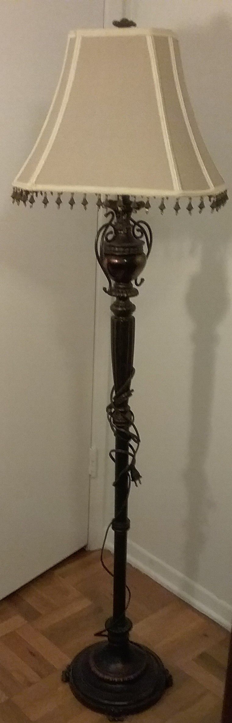 Lamp , antique look, 61 H, clean, use condition, make a offer,