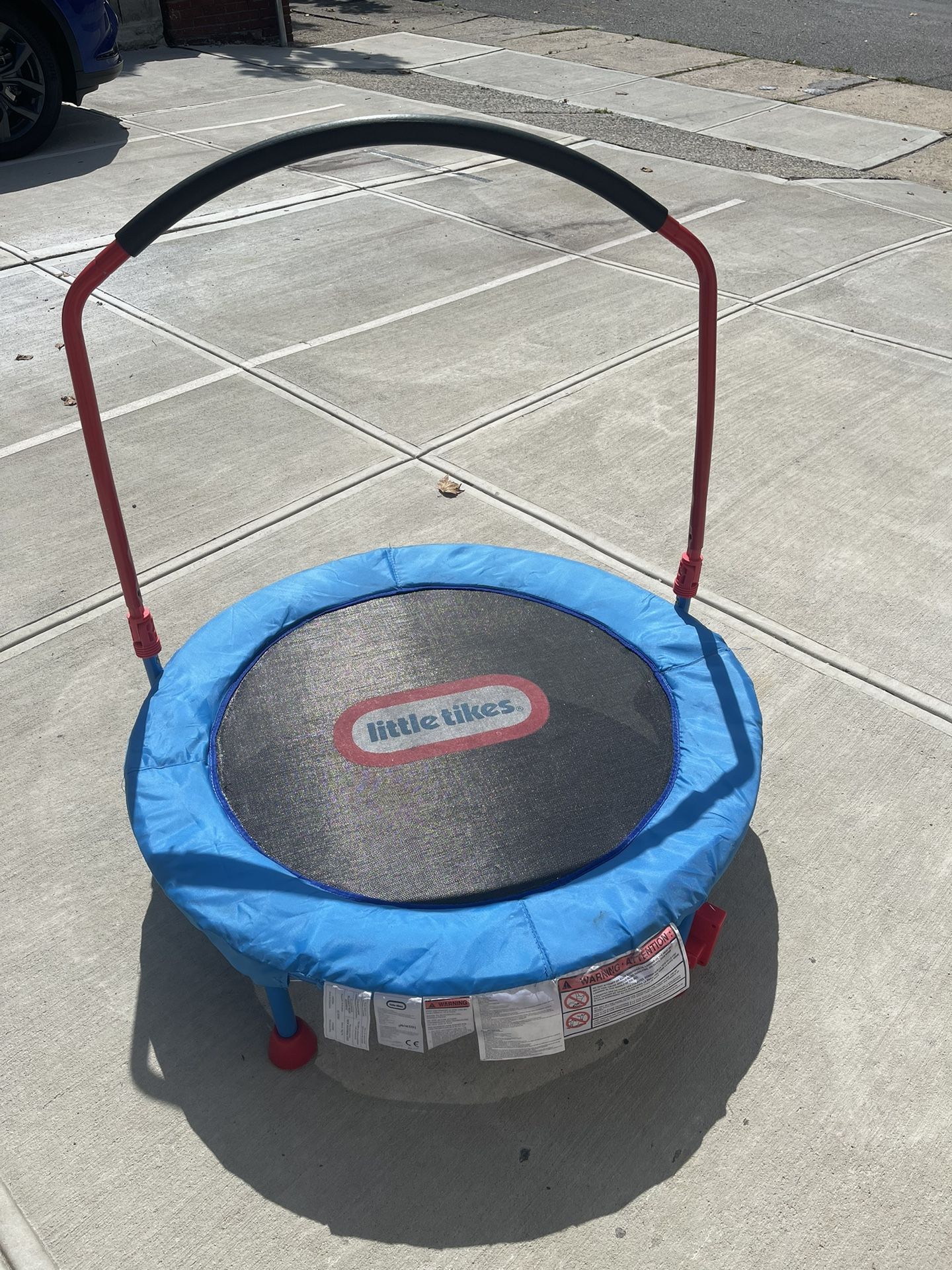 Little Tikes Easy Store 3' Trampoline