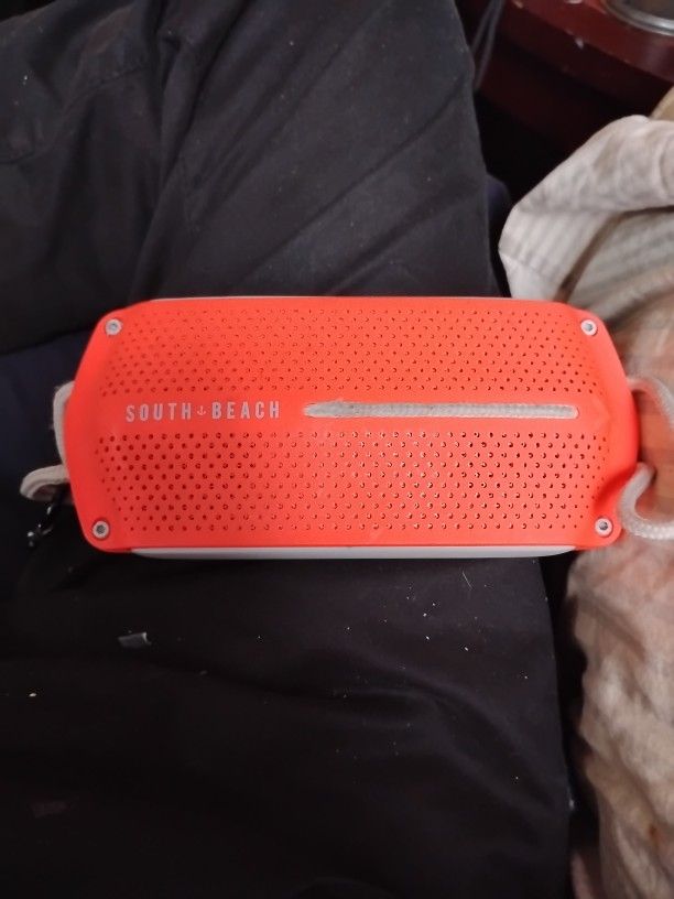 South Beach Waterproof Bluetooth Speaker
