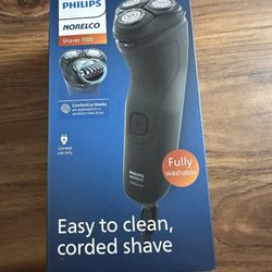 Phillips Norelco shaver 1100