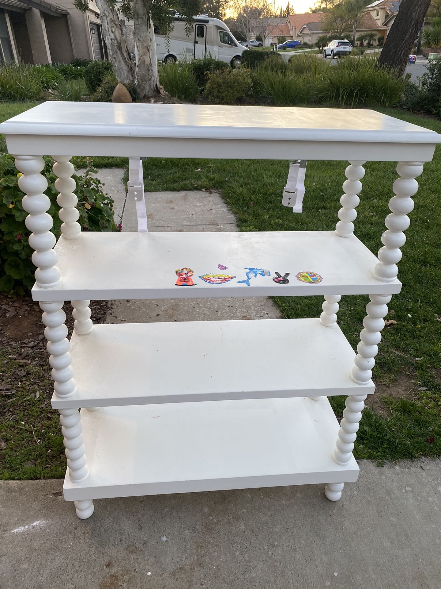 Kids Shelf And Bookshelves. **FREE***