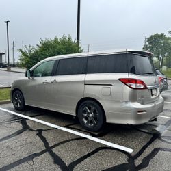 2011 Nissan Quest
