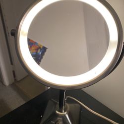 Double-Sided Lighted Round Mirror