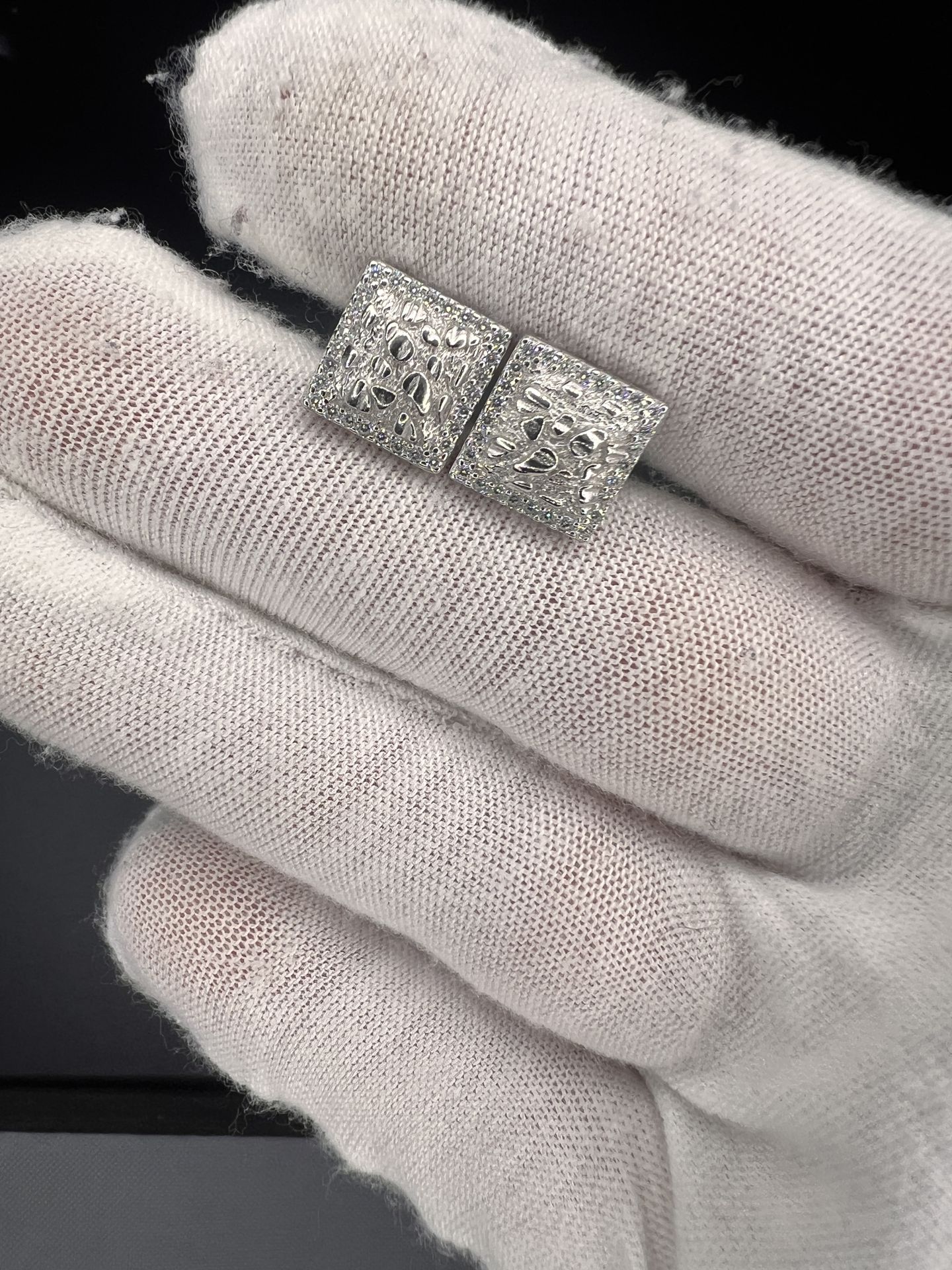 Moissanite