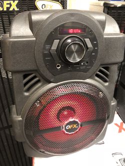 Bocina 8" Recargable // Portable 8” Bluetooth speaker