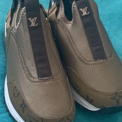 Flower Light Brown Shoes 👟 