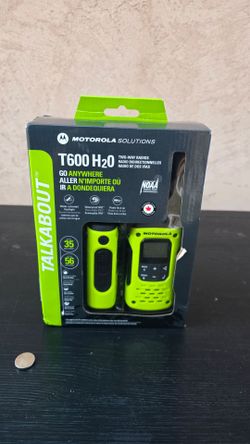 Two Way Radios Waterproof Walkie Talkie