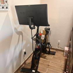 Peloton Bike