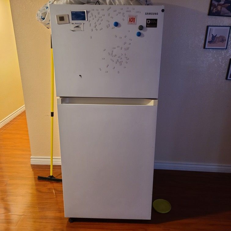 Samsung Refrigerator  (Believe Like 5 Yrs Old)