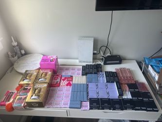 Makeup bundle 102pc