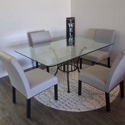 Set Glass Dinning Table With 4 Chairs