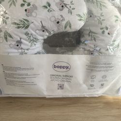 Boppy pillow