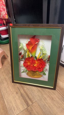Vintage Framed 3D Miniature Flower Bouquet Decor