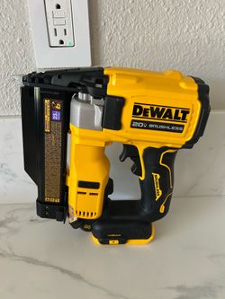 Dewalt 23 ga pin nailer TOOL ONLY