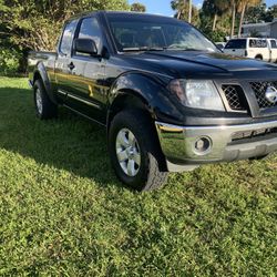 2010 Nissan Frontier Crew Cab 