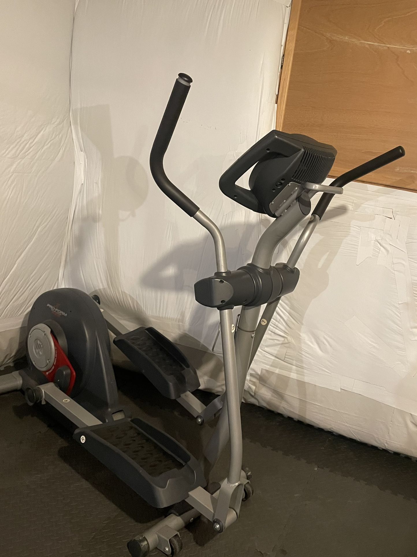 Pro Form Elliptical Machine