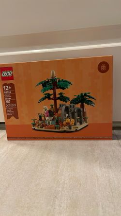 Lego African Savanna Diorama