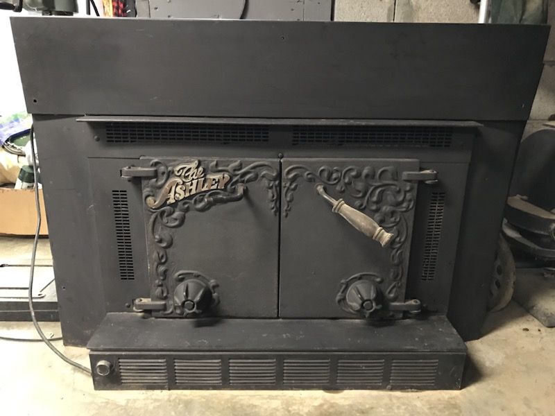 Ashley Wood burning stove with vent