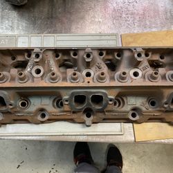 Mopar Small Block 273- 318 Cylinder Head