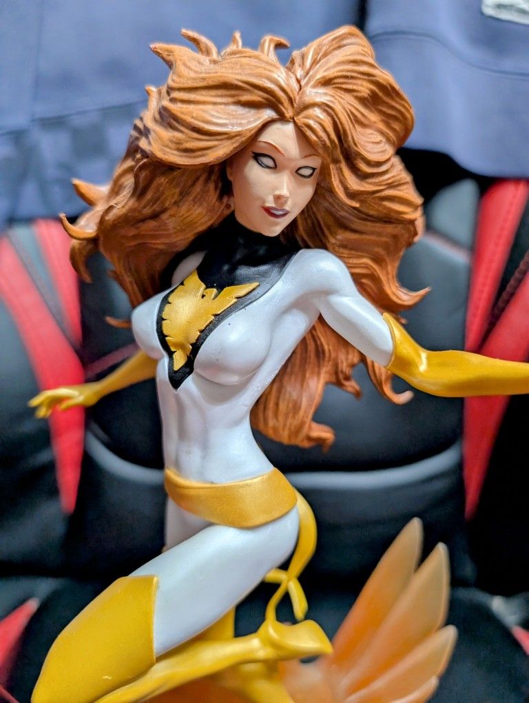 Marvel X-Men Gallery White Phoenix PVC Diorama Statue SDCC 2018 USED NO BOX