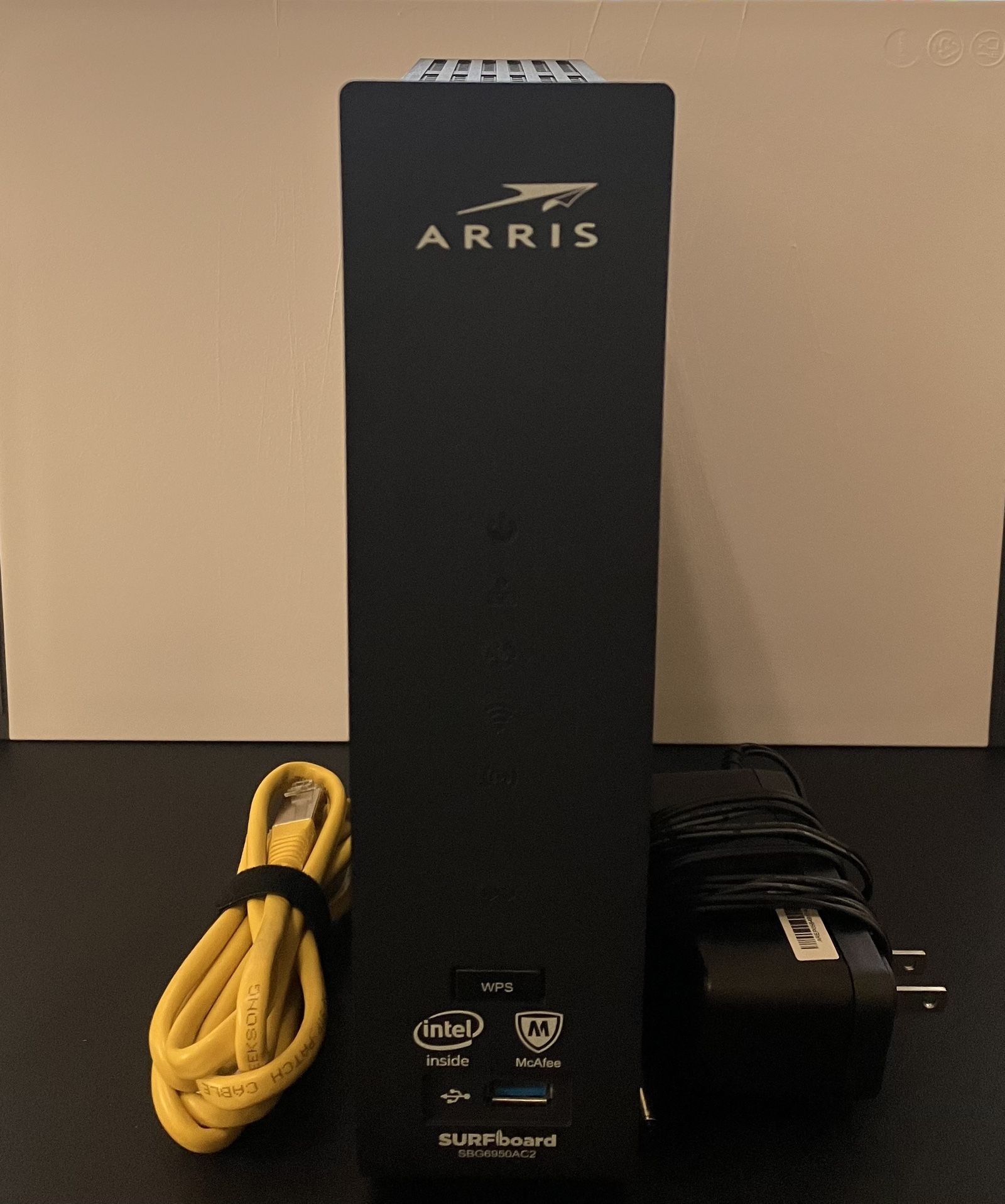 SBG6950AC2 Arris Surfboard | Cable Modem & Wi-Fi Rputer