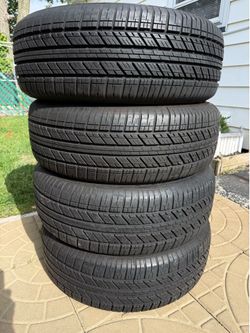 Set of 4 Tires P235/65/R 17  All season