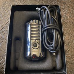 Meteor microphone (Barely used) Set Up For podcast, Headphone plugin.