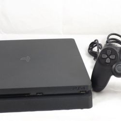 PlayStation 4 - PS4 - Game Console System With Remote Control