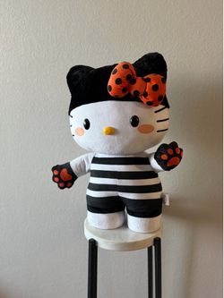 Giant Halloween Hello Kitty