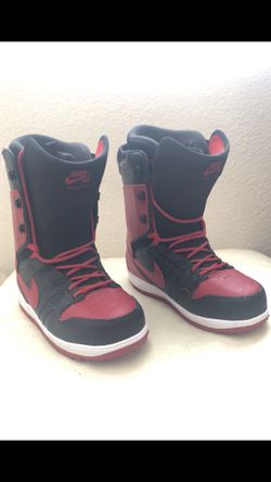 Haas Grijpen Planeet Nike Air Jordan Snowboard boots NEED GONE ASAP for Sale in Los Angeles, CA  - OfferUp