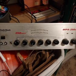 Radio Shack P A Amplifier
