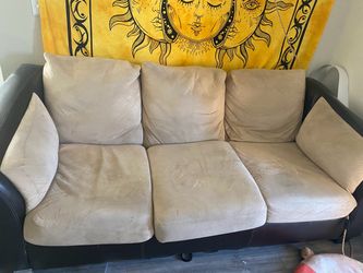 Couch beige