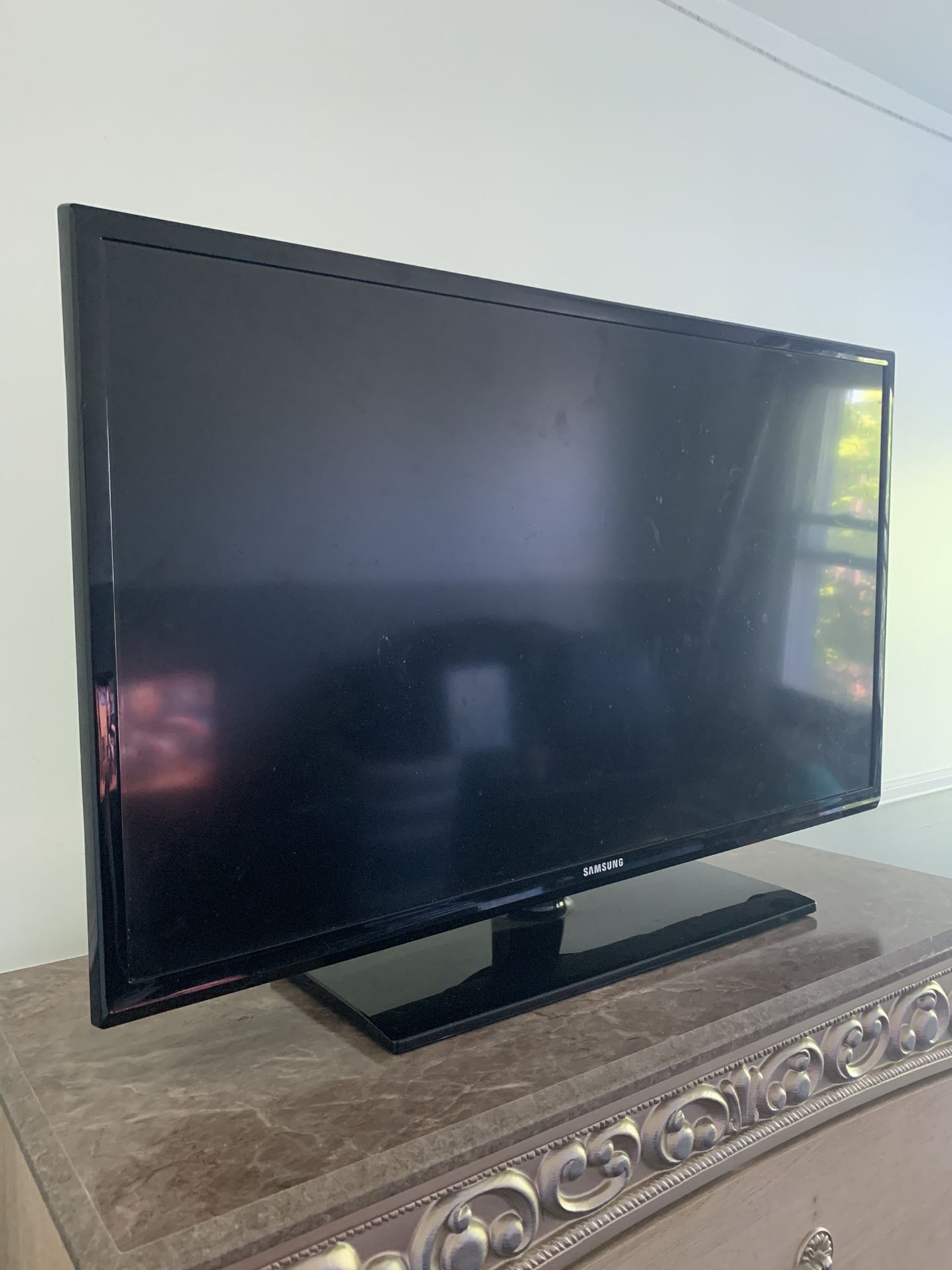 Samsung 32” TV!