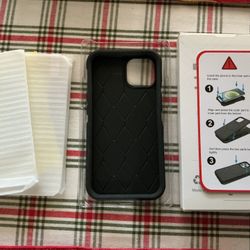 iPhone 13 Case *NEW* w 2 Screen Guards.