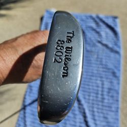 Wilson 8802 Right Handed Putter 