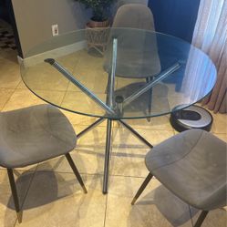Glass And Chrome Table W 3 Chairs 