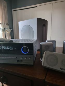 Onkyo 7.1 AV Receiver with Speakers and Subwoofer