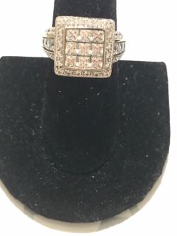 Stunning CZ Ring