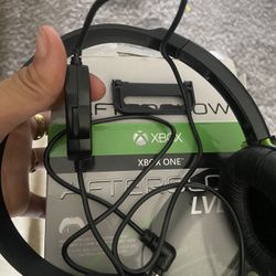 xbox one Afterglow Lvl 1 Chat headset 