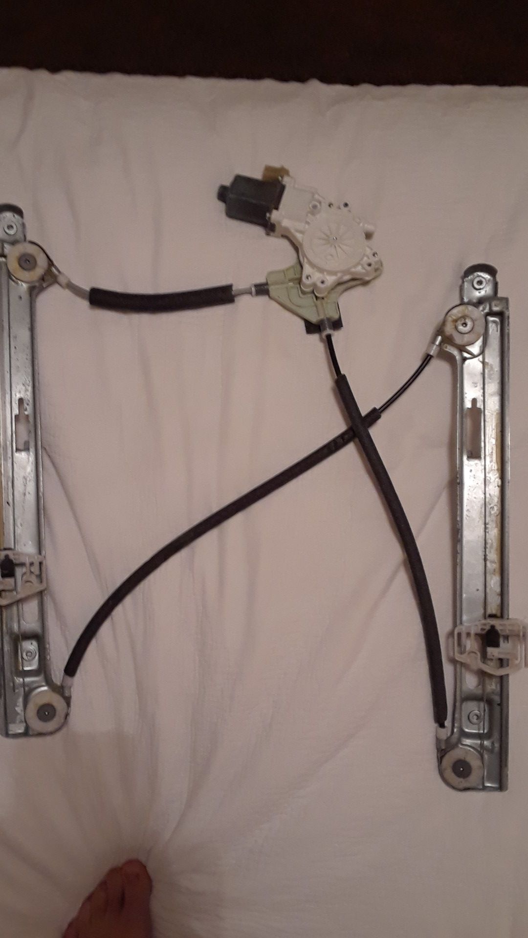 OEM Window motor regulator assembly for 2007 to 2010 Jeep compass