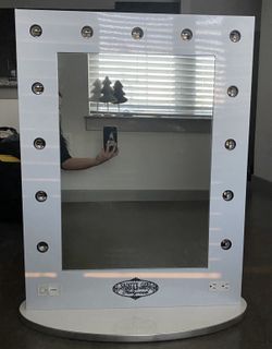 HOLLYWOOD VANITY MAKEUP MIRROR WITH 10 LED LIGHTS ( Read Description)