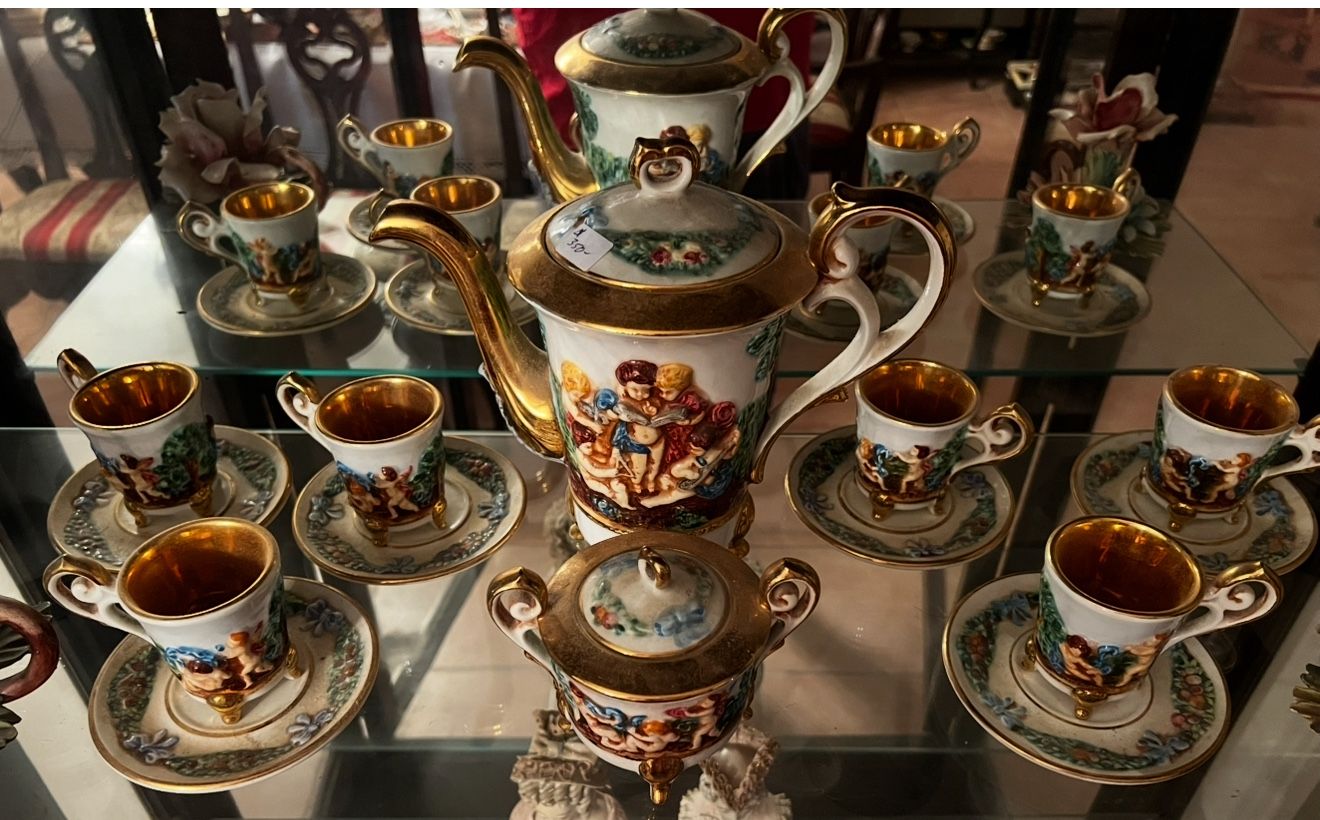 Authentic Famous Italian Capodimonte 15piece Coffee set 