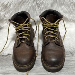 🏴󠁧󠁢󠁥󠁮󠁧󠁿 Dr. Martens Vintage 6 Eye Chunky Ankle Boots UK 6 USA 8