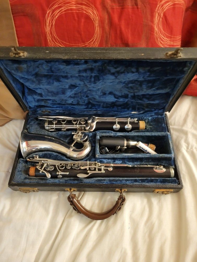 Very Nice Conn 472N Wood  Alto Clarinet 