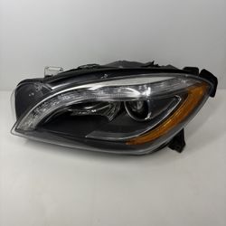 Mercedes Headlight Fits Mercedes-Benz ML-Class (W166) models
