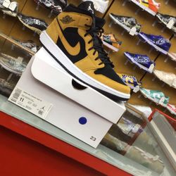 Jordan 1 Size 11 10 9.5