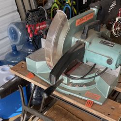 Hitachi miter saw