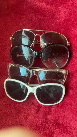 4 pairs of sunglasses for $15