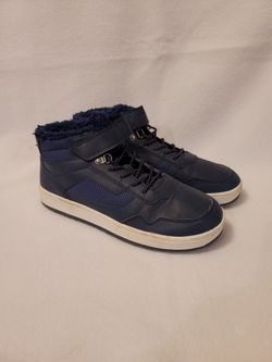 New H&M Boys Shoes Size 38 / 5.5